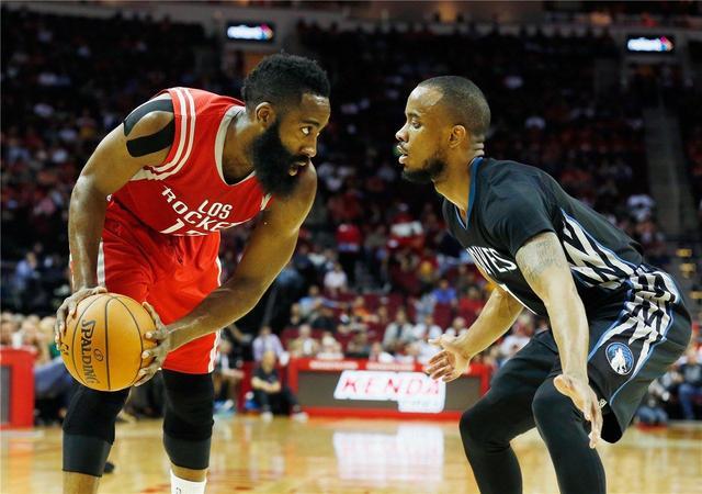 了他团队串 了他团队串