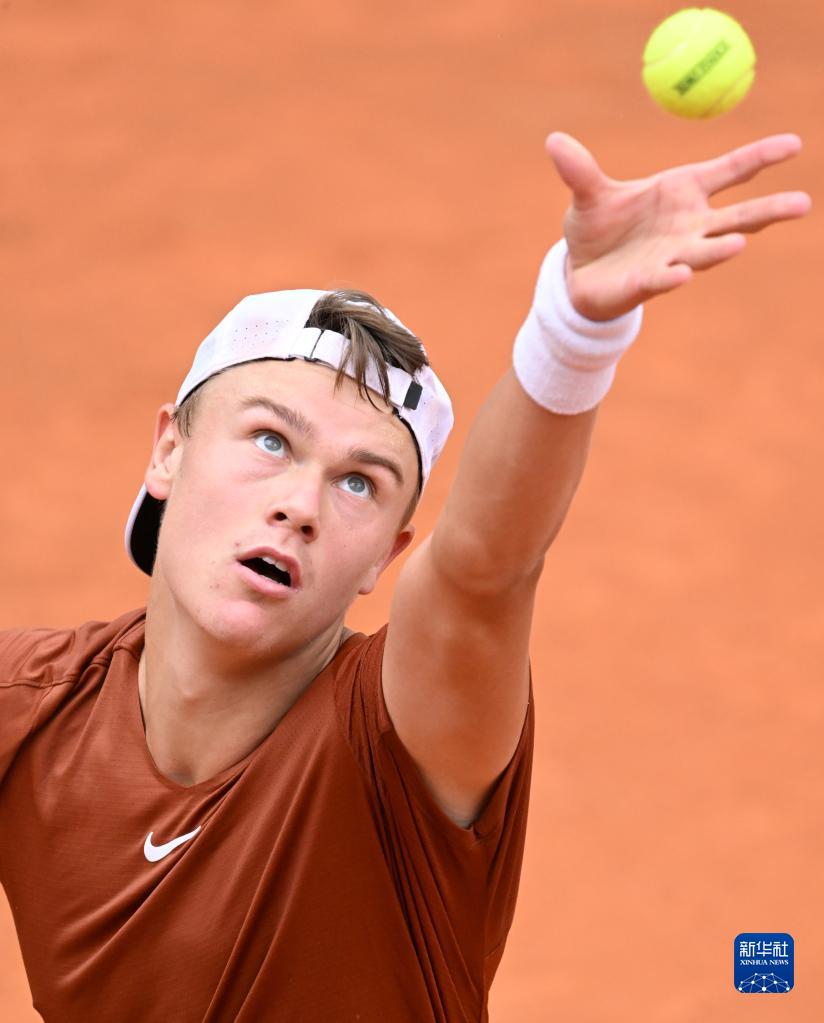 牲精神也被 牲精神也被