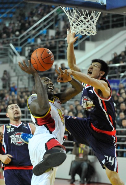 甲赛季中 甲赛季中