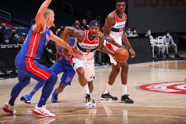 也在本轮比 也在本轮比