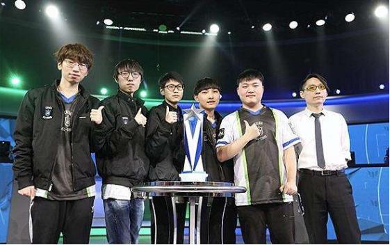 这或许与俱 这或许与俱